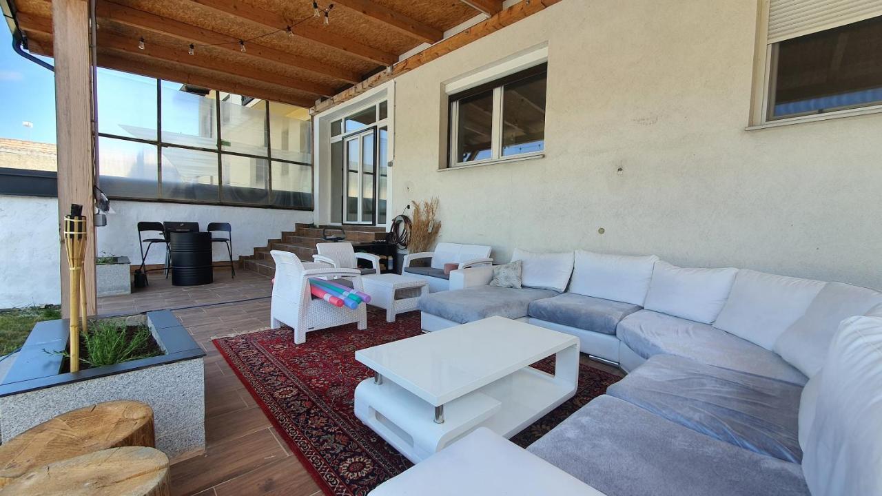 4 Room Flat With Garden And Pool Kittsee Exterior foto