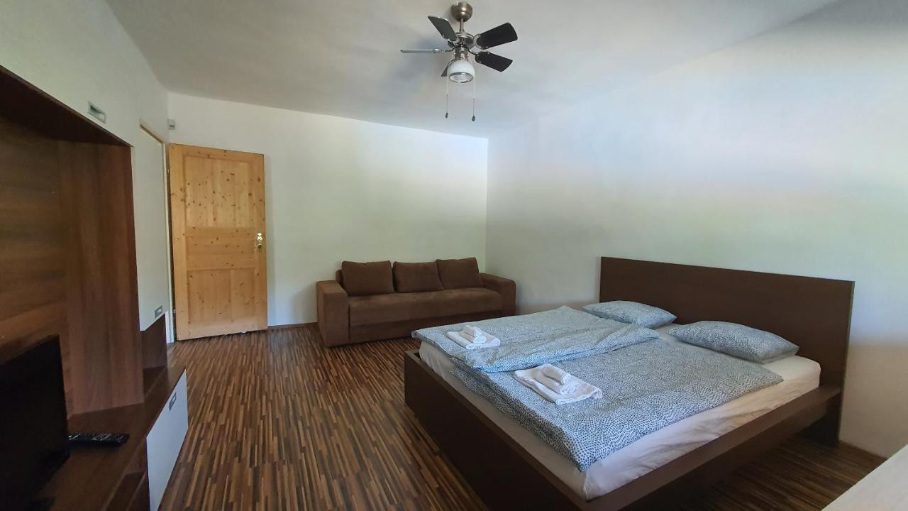4 Room Flat With Garden And Pool Kittsee Exterior foto